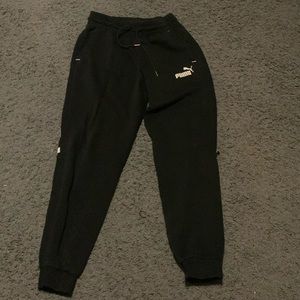 black joggers